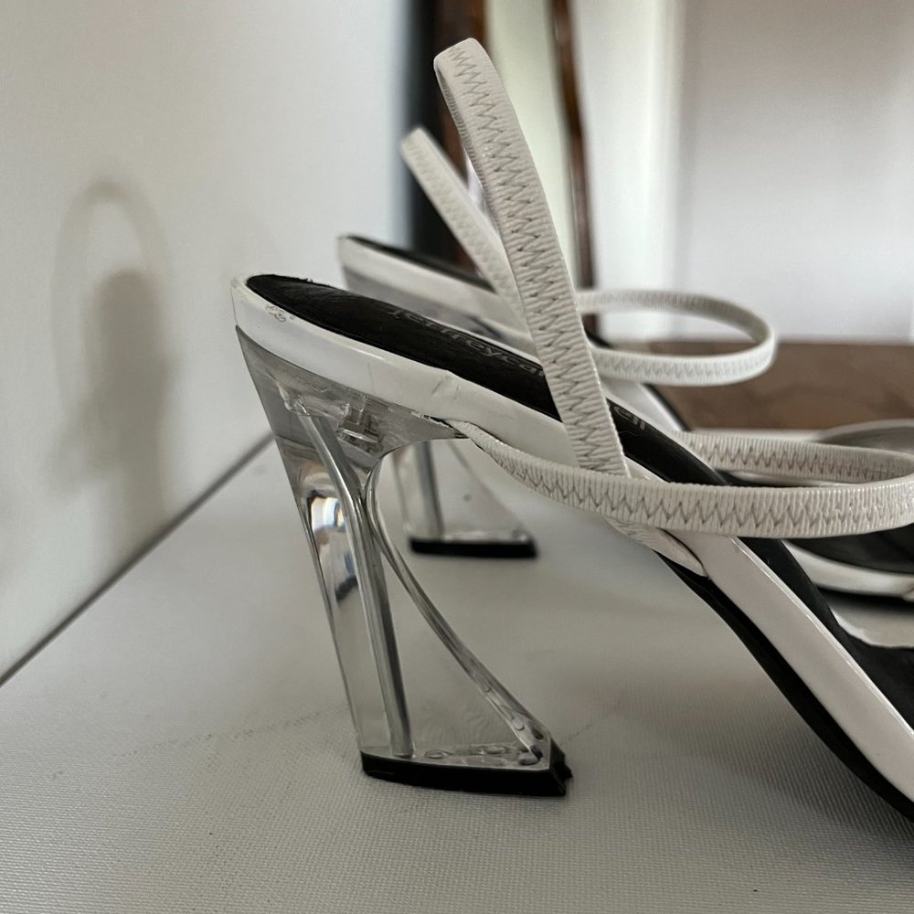 Jeffrey Campbell | Carine Sandal in White | Size 9.5 - Picture 3 of 12